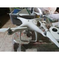 Drone Phantom 4 Dji Con 3 Baterías Y 2 Juegos De Hélices  segunda mano  Argentina