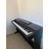 Piano Digital Con Mueble Roland Hp 137 R + Banqueta Plegable, usado segunda mano  Argentina