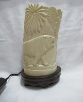 Lámpara De Mesa Pantalla Noble Material Ivory Y Madera Ébano, usado segunda mano  Argentina