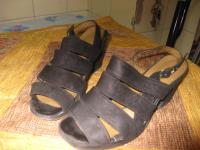 Sandalias De Dama Gamuzadas Color Negro segunda mano  Argentina