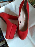 Maggio Rosetto Zapatos Gamuzados Rojos- Plataforma-finos-chi, usado segunda mano  Argentina