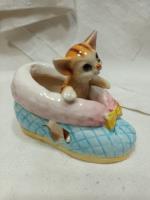 Usado, Miniatura Porcelana Japón Figura Gatito En Zapato segunda mano  Argentina