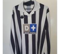 Usado, Camiseta Kappa Juventus Titular 2001 Mangas Largas Del Piero segunda mano  Argentina