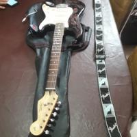 Squier By Fender Stratocaster Deluxe segunda mano  Argentina