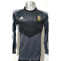 Camiseta Arquero Selección Argentina adidas 2015. Talle M segunda mano  Argentina