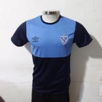 Camiseta Entrenamiento 17/18 Velez Sarfield Umbro Original segunda mano  Argentina
