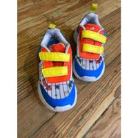 Zapatillas adidas Disney Niño, usado segunda mano  Argentina