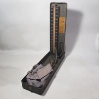 Antiguo Tensiómetro Con Caja Metal Mag 59511, usado segunda mano  Argentina
