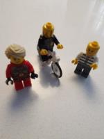 Lego Personajes Mini Figuras Y Bici - Originales segunda mano  Argentina