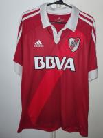 Camiseta River Plate 2012 Roja #7 Trezeguet Talle M segunda mano  Argentina