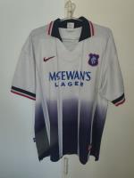Camiseta Nike Glasgow Rangers Blanca 1998 Gascoigne Talle L segunda mano  Argentina