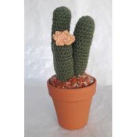 Cactus En Flor Al Crochet En Maceta De Terracota. Artesania, usado segunda mano  Argentina