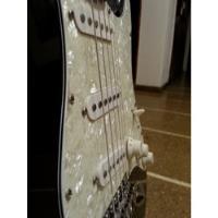guitarra electrica modelo stratocaster segunda mano  Argentina