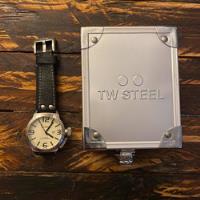 Reloj Tw Steel Tw1 45mm Cuero Negro segunda mano  Argentina