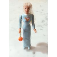 Usado, Barbie Mini Coleccionables De Mcdonald´s Vestido Celeste segunda mano  Argentina