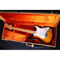 Usado, Guitarra Fender Stratocaster Classic 70s 2003 Sunburst segunda mano  Argentina