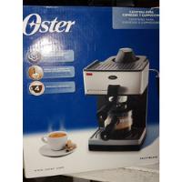 Cafetera Oster  Bvstem3299  Para Espresso Y Cappuccino Usada, usado segunda mano  Villa Centenario
