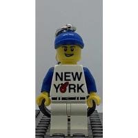 Llavero Lego Minifigura Con Camiseta De Nueva York segunda mano  Argentina