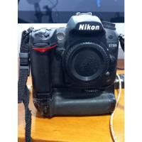 Nikon D7000 + Grip segunda mano  Argentina