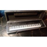 Usado, Piano De Escenario Yamaha Stage Piano Cp33 Con 88 Teclas segunda mano  Argentina