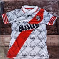 Camiseta Retro De River Plate 96/97 segunda mano  Argentina
