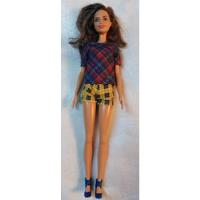 Muñeca Barbie Fashionista # 52 Plaid On Plaid 28 Cm segunda mano  Argentina