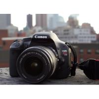 Canon T2i + Lente 18-55 + Bolso + Cargador   segunda mano  Argentina