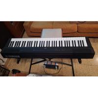 Piano Digital Yamaha P121 + Pedalera Lp-1 + Funda, usado segunda mano  Argentina