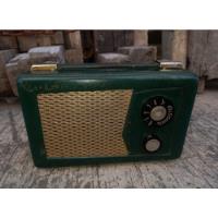 Antigua Radio Portatil A Transistor - Model 2hc-43 segunda mano  Argentina