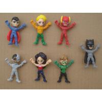 Set 7 Figuras Super Heroes De Kinder Joy Batman Superman Etc segunda mano  Argentina