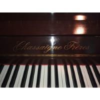 Piano Frances Chassaigne Freres. segunda mano  Argentina