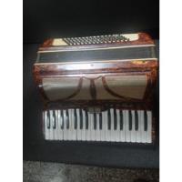 Usado, Permuto Acordeon A Piano Maestro Piano 80 Bajos Por Otro segunda mano  Argentina