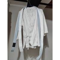 Usado, Kimono Karate Karategui Talle 2  Cinturones Blanco Y Celeste segunda mano  Argentina